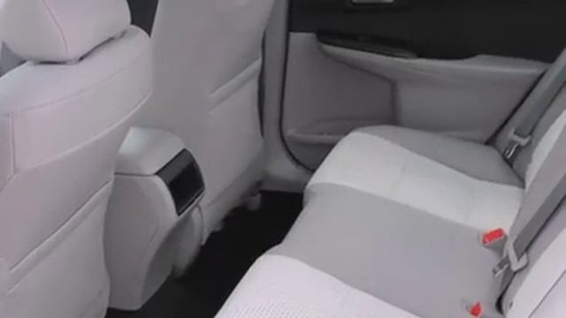 2013 Toyota Camry XLE in Marion, IL 62959