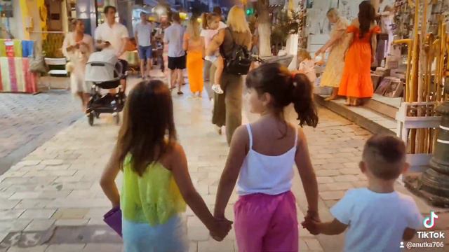 ГРЕЦИЯ ОСТРОВ СКИАТОС/ИЗ ПРОВИНЦИАЛКИ В ИНОСТРАНКУ/SKIATHOS GREECE