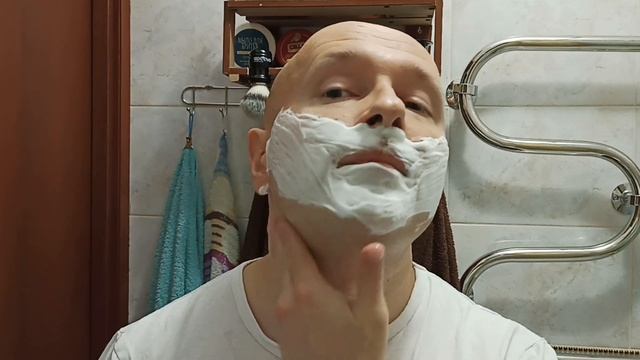Рассуждения о мыле Tabac. Станок Merkur лезвие Euromax помазок Yaqi косметика Tabac original
