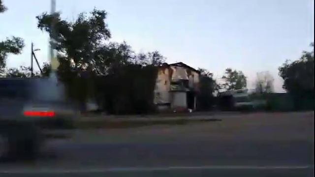 Сгоревшая в Улан-Удэ гостиница и магазин