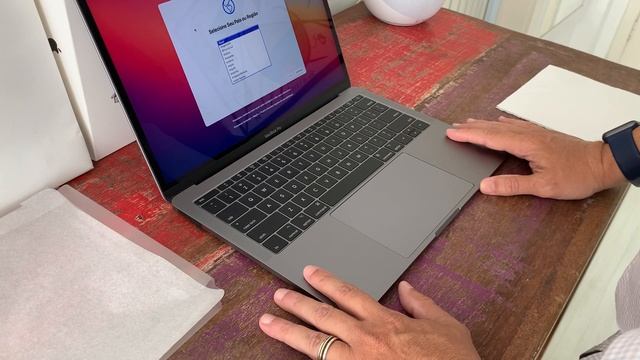MacBook Pro 2017 - Troca de Top Case - Nova geração M1 - Impressões e opiniões