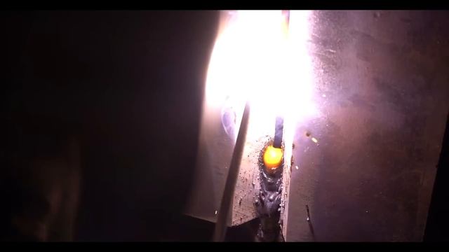 JASIC 200Amp ZAVARIVANJE LIMA 20mm V-sav