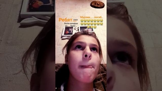 Мягких им облачков...Мы не забудим  ни Сёмукошка которая ушла 2 года назад ни Мурзика.незабудим