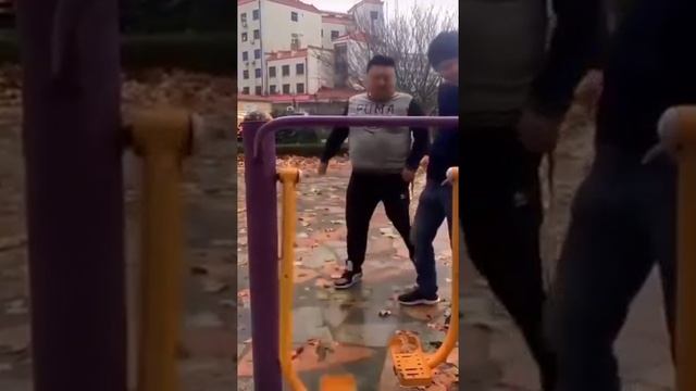 Сможешь как я?.mp4