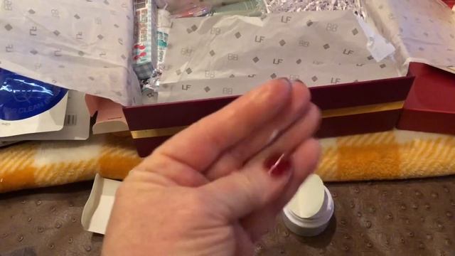 I Won A Giveaway Unboxing  Shoutout to Nancy Rounds!