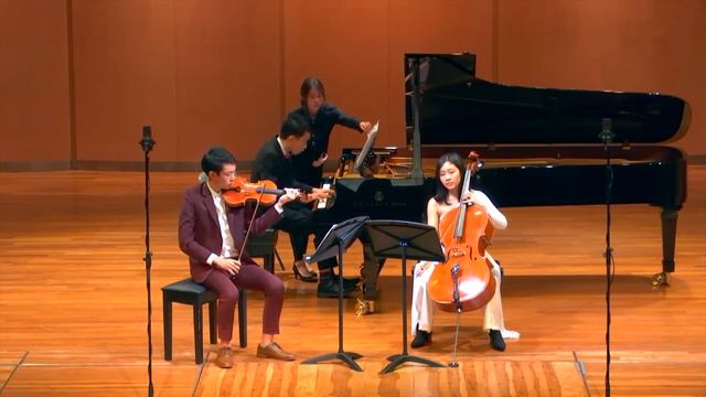 Beethoven Piano Trio In C Minor No.3, Op.1 (1st Mvt) / Melodio