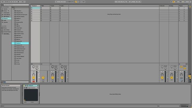 Comment router un séquenceur de REAKTOR 5 vers un plug-in dans Ableton Live