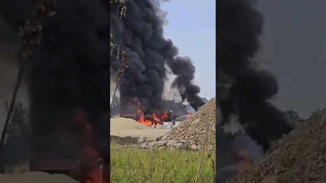 Пожар на полигоне химических отходов в Польше.