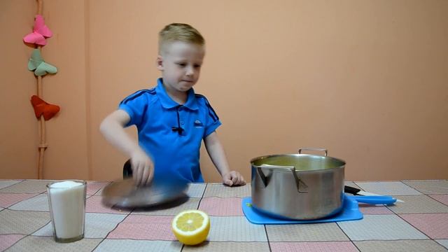 Апельсиновый сок как у SlivkiShow . Сок из двух апельсин.Juice from two orange.  2橙子汁。