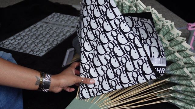 EASY WRAPPING FOR BEGINNERS