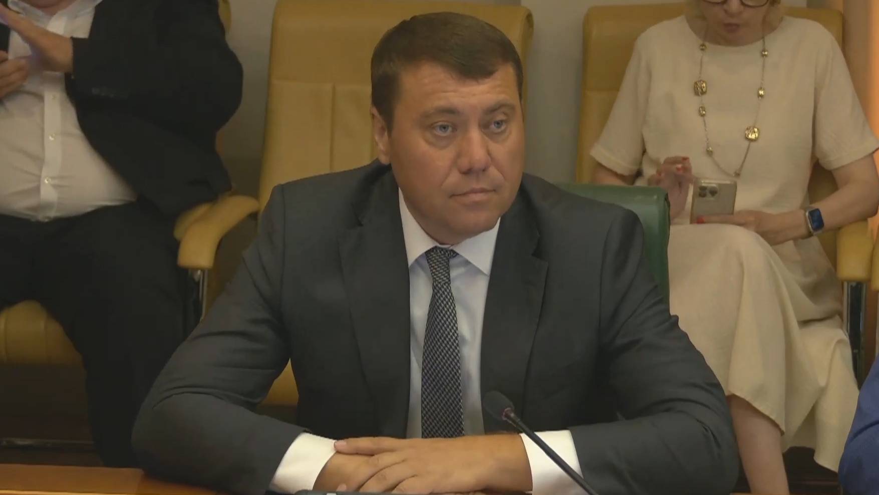 Сенатор Абрамов поднял вопрос стоимости проезда по платным дорогам