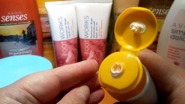 Заказ Avon 9/2017  ( Гели парфюм шампунь шарфик Инга и Джоржия)