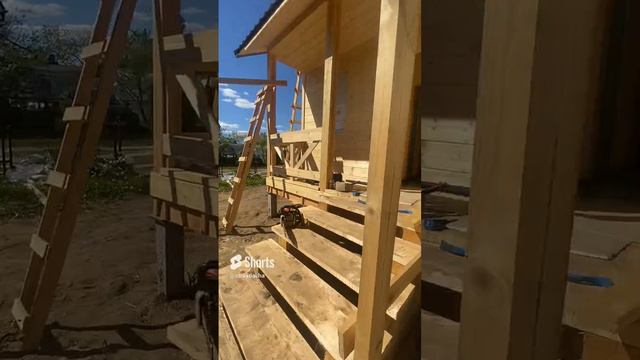 Положили крышу. Стройка идет к завершению #каркасныйдом #стройка #дача