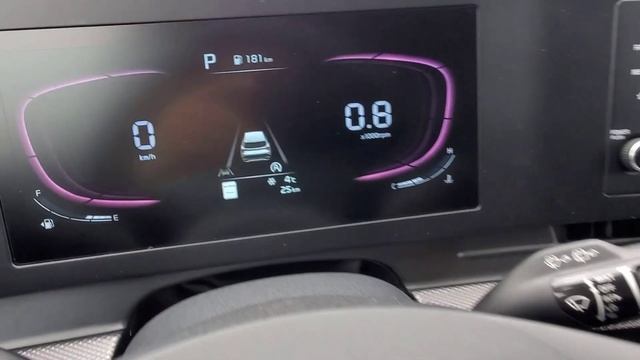 All-New 2023 Kia Sportage | How To Use Your Electronic Parking Brake With Auto Hold!