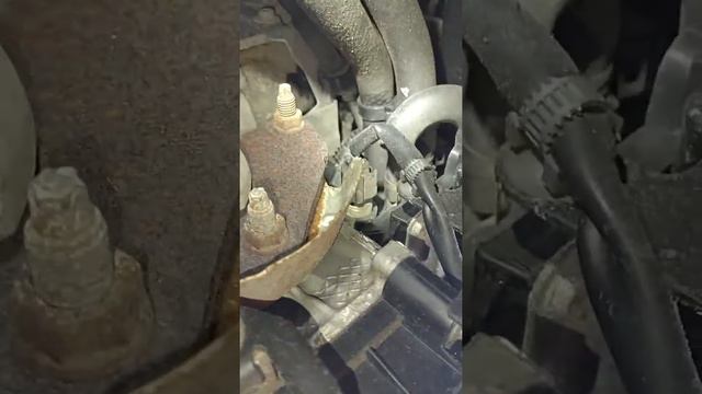 2008 MAZDA 3, UBICACIÓN DEL SENSOR DE TEMPERATURA DEL MOTOR ( COOLANT TEMPERATURE SENSOR LOCATION)
