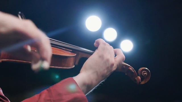 Augustin Hadelich plays Telemann Fantasy no. 5