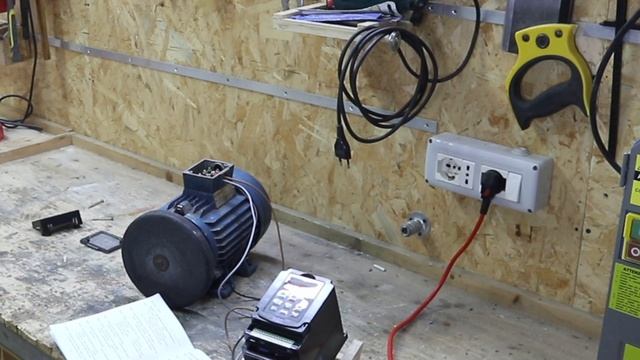 Connettere per la prima volta un inverter VEVOR a un motore trifase evitando di impazzire