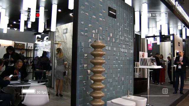 Стильные обои и инновационная керамика: что представил МастерДом на выставке MosBuild 2024