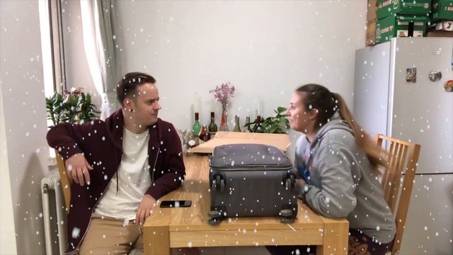 Welcome To The Unravelling Travelling Advent Calendar 2018!