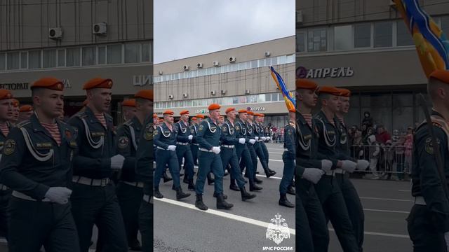 Курсанты АГПС МЧС России принимают участие в Параде Победы в Твери