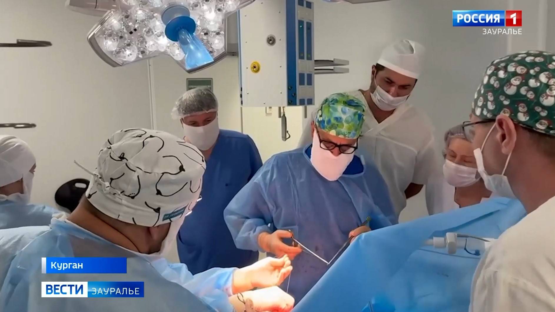Делегация московских врачей-онкологов посетила Курганский областной онкологический диспансер