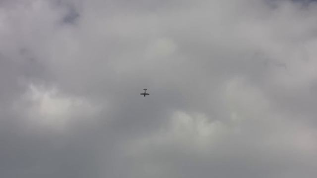 Joe Smith Flying the 91" Yak55 at the NJ FLI