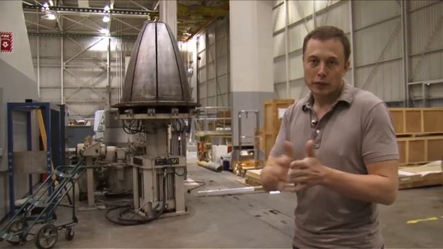 Илон Маск показывает свой завод SpaceX