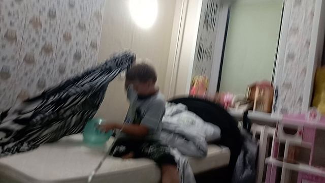 лопаем шарик кто што думает лопнет иле не 🤣🤨🤨🤨🤨