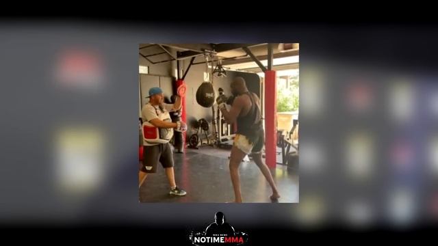 ENDLICH! Jon Jones ist Zurück! MEGA Kampf im Schwergewicht!