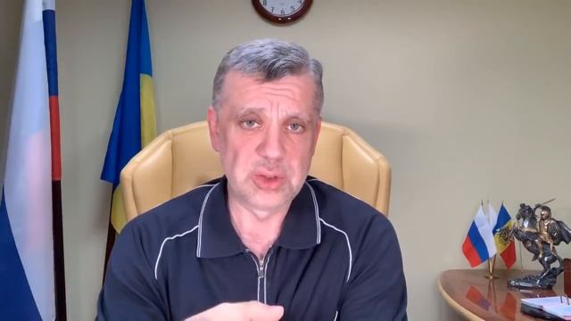 Разъясняю порядок продления срока временного пребывания иностранных граждан на территории РФ