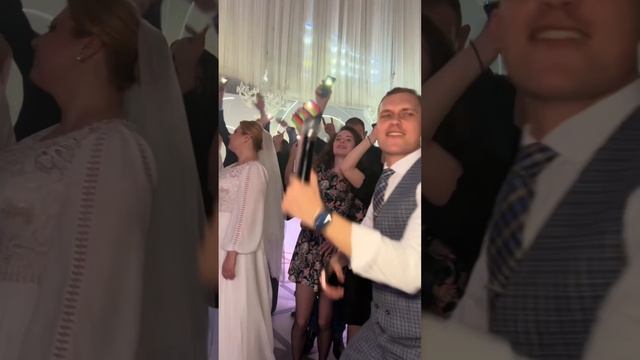 Тик-Ток традиция на свадьбе для молодоженов? Всемогущий ведущий Денис Шукшин г.Пенза