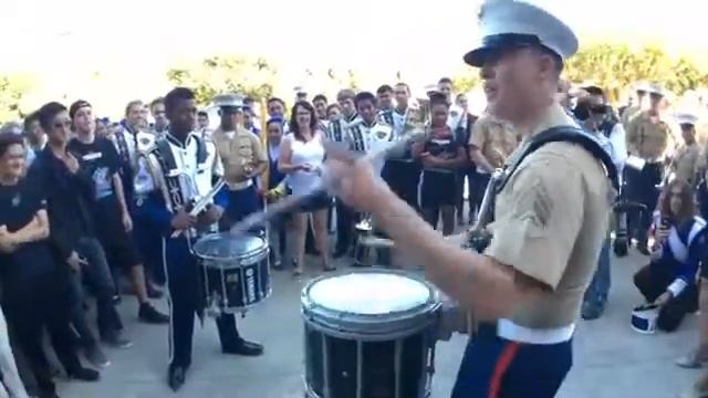 Батл на барабанах