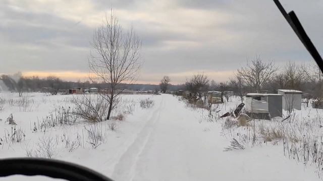 как быстро убрать снег с грунтовой дороги и сделать её проездной.