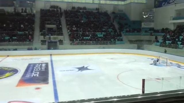 Караганда-Арена.Сарыарка-Барыс 2. 10.01.2012г.