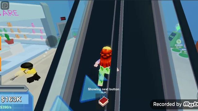 играю в игру но не знаю в какую😁