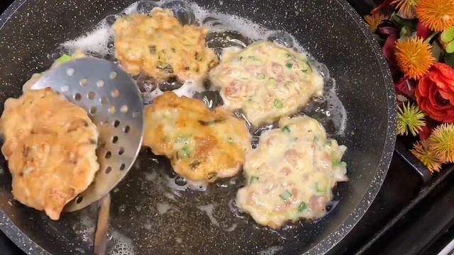 Не готовьте куриные грудки,пока не увидите этот рецепт!Куринные котлеты-на ужин быстро и вкусно!