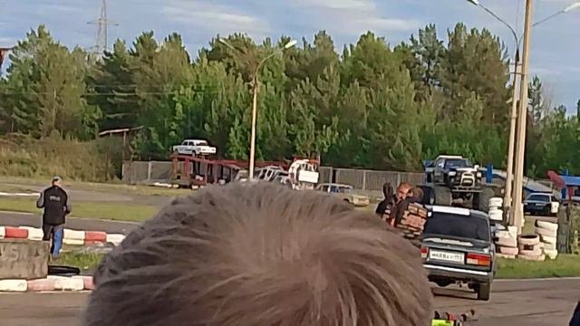VID_20240906_182736.mp4
