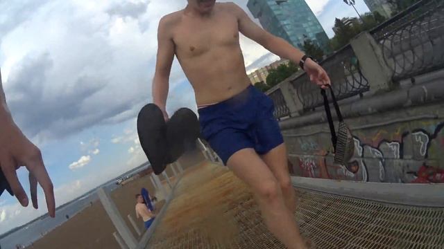 Бык бежит