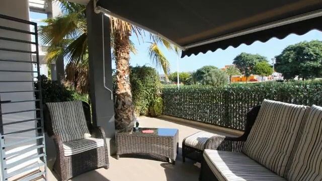 Отличное новое бунгало в резиденции Punta Prima, Торревьеха.      Estupendo nuevo bungalow en resid