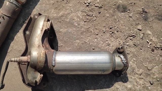 без пламегасителей ставим резонаторы,Лексус ех350, правильный выхлоп после удаления катализаторов