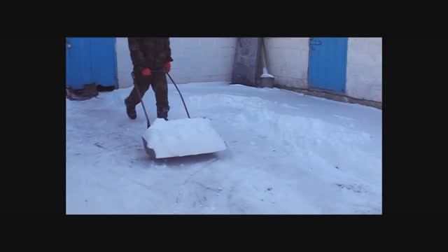 Скребок снега на полозьях. Ноу-хау из Чувашии.