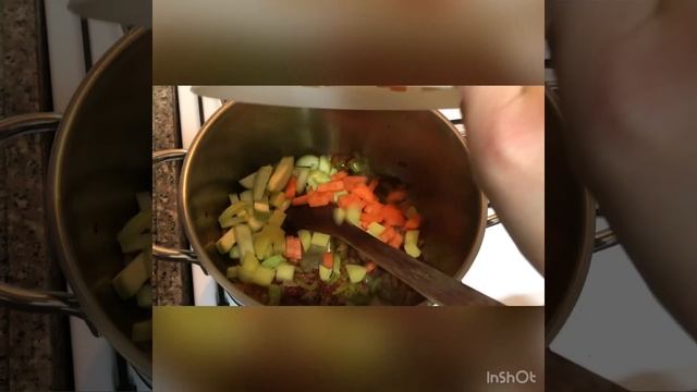 Mercimek çorba nasıl yapılır? TURKISH LENTIL SOUP. Турецкий чечевичный суп-пюре. Çorba tarifi.