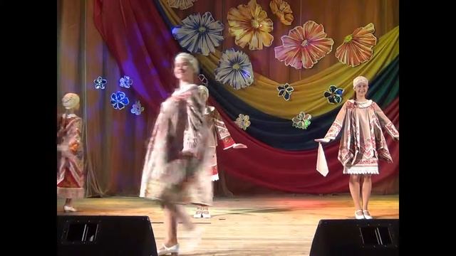 Театр моды "Зоренька" город Городец - Расписная кадриль