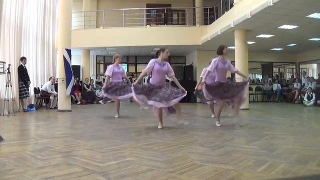 Sinn Araon (Краснодар) - внеконкурсное выступление на фестивале демо-команд (Весенняя школа - 2015)