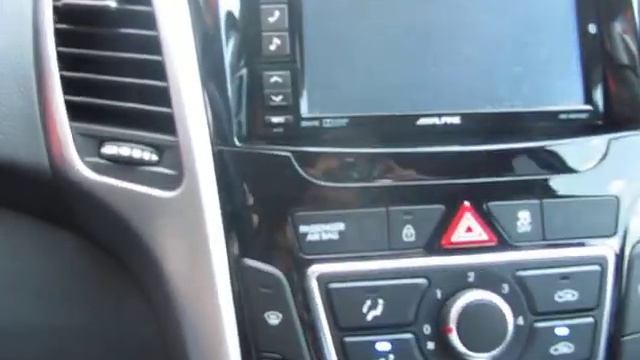 Hyundai i30 με Alpine INE-W970BT