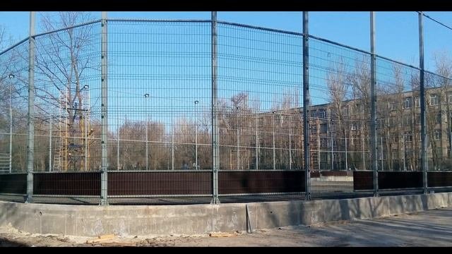 Футбольный стадион Ростов-на-дону школа 61