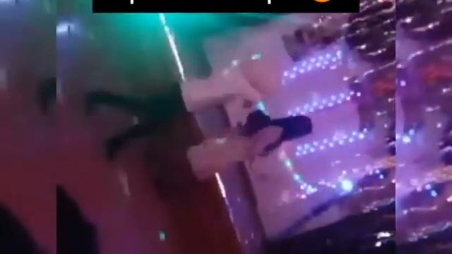Брат и сестра танцоры