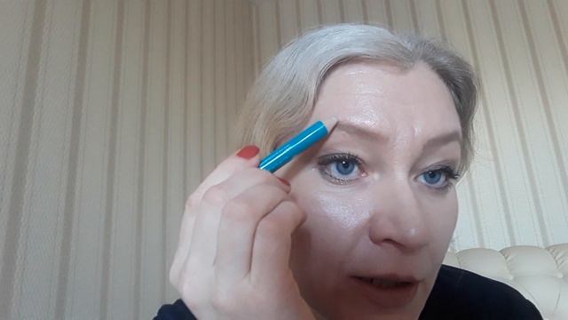 Тестирую 41712 Карандаш  для стайлинга бровей OnColour Oriflame #ярекомендую