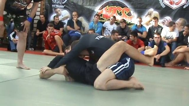 Дмитрий Штеренберг (GB Харьков) Чемп Днепропетровской Области по ADCC 2012. 5я схватка