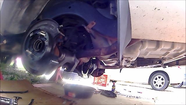 How to replace axle seals and bearings Ford Crown Vic